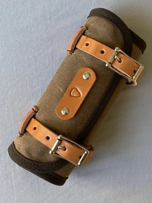 NUEVAS Bolsas Bellota Bicicleta de Turismo Herramienta Rollo Oliva/Bronceado Lona Encerada Correa de Cuero Marrón Foto 1 de 4