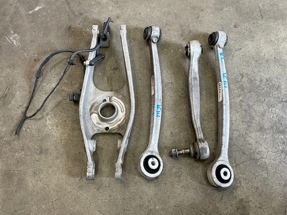 2021-2024 BMW M3 G80 Rear Left Driver Lower Upper Control Arm Set RWD 1614 OEM - Image 1 of 4
