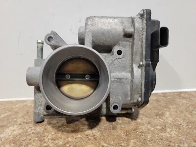 Mazda 3 S Touring 2008 carrocería de acelerador electrónico 2,3 L Foto 1 de 3