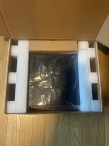 Araknis 220 Series PoE Switch - Photo 1/2