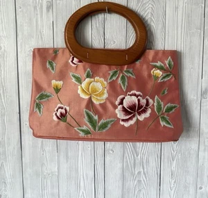Vintage Peach Pink Floral Embroidered Silk Handbag Wooden Handle Wedding Summer - Picture 1 of 13