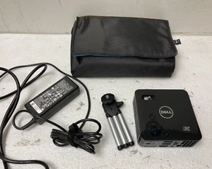 Dell M110 Pocket DLP Projector w/AC Adapter, Stand& Bag - Bild 1 von 3