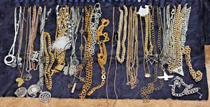 Posten Konvolut Ketten Halskette Anhänger Modeschmuck - Bild 1 von 5