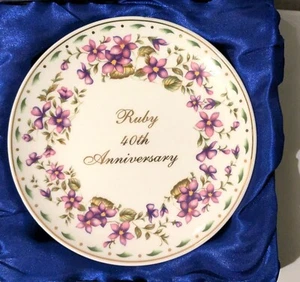 Plato 40 Aniversario Boda Rubí 8", Blanco y Dorado, Raro - Colección Leonardo - Imagen 1 de 22