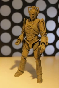 Doctor Who Cyberman Underhenge Stone Paint Effect Cybus New Series 5" Figure - Picture 1 of 5