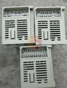 One Mitsubishi PLC programmable controller FX3SA-10MR-CM Used - Picture 1 of 5