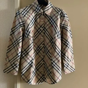 【Burberry】Burberry 3/4 sleeve shirt - Picture 1 of 13