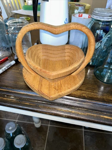 Folding Collapsible Wood Decor Wooden Heart Shaped Bowl Basket Cover