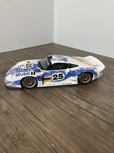 RARE PORSCHE 911 GTI MODEL 1/43 BY MINICHAMPS Pre-owned Missing RT Mirror - Picture 1 of 22