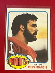 1976 Topps - Russ Francis #136 (RC) - Picture 1 of 6