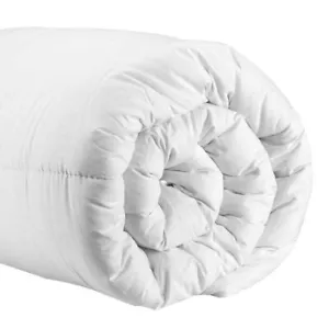 PREMIUM QUALITY POLLY COTTON WINTER WARM QUILTS HOTEL DUVETS ALL SIZES AVAILABLE - Picture 1 of 3