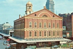 Postcard Antique Hand Tinted View of Fanuel Hall in Boston, MA.       aa2 - Picture 1 of 3