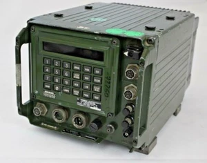 Transceptor de tanque digital VRM 5080 VHF 50 vatios racal, buen estado - Imagen 1 de 3