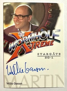 STARGATE SG-1: WILLIE GARSON como MARTIN LLOYD TARJETA AUTÓGRAFA AGUJERO DE GUSANO X-TREME - Imagen 1 de 2