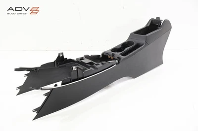 2015 - 2018 AUDI Q3 ЦЕНТРАЛЬНАЯ КОНСОЛЬ ОСНОВАНИЕ РАМА КОРПУС КРОНШТЕЙН И ПОДСТАКАННИК OEM - Изображение 1 из 4