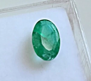 EMERALD  .61 CT. NATURAL COLOMBIAN EMERALD LOOSE STONE OVAL CUT GEMSTONE - Picture 1 of 5