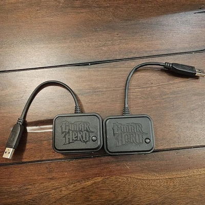 Guitar Hero Inalámbrico USB PS3 Receptores Rojo Octano Lote De 2 95451.806/95481.806 Foto 1 de 4