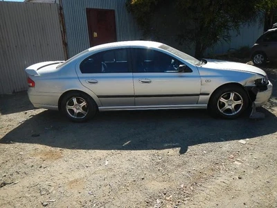 FORD FALCON RIGHT TAILLIGHT BA, SEDAN, 10/2002-09/2005 - image 1 of 4