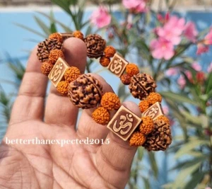 5 MUKHI RUDRAKSHA FIVE FACED RUDRAKSH NEPAL BEADS WITH AUM OM BEADS BRACELET - Picture 1 of 4