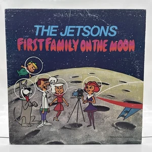 A51 The Jetsons - First Family On The Moon, 1977 Columbia P 13903 - Children LP - Imagen 1 de 4