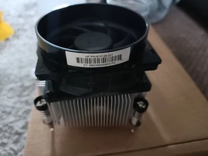 HP Compaq 615129-ZH1 Socket LGA775 CPU Heatsink Fan. - Photo 1/3