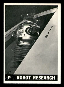 1966 Lost in Space #25 Robot Research NM 7870 - Picture 1 of 2