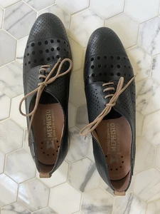 Damen-Schnürschuh Mephisto Caoutchouc Lite schwarz Größe 9,5 gekauft in Aix, Frankreich - Bild 1 von 5