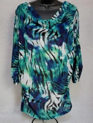 Relativity Womens Shirt Top Blouse Size 1X Green White Black - Image 1 of 4