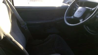 1999 2000 2001 2002 GMC SIERRA 1500 Front Door Trim Panel LEFT GRAPHITE Foto 1 de 4