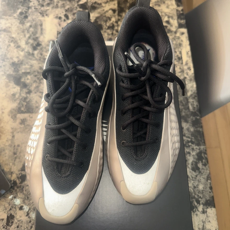 Adidas AE 1 J Low Basketball Sneaker Shoes Champagne Metallic Kid's Sz 5 Used - Image 1 of 4