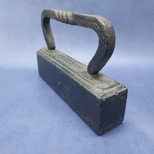 Antique Dale & CO Cast Iron Tailor's Sad Iron #16 Twist Handle - Picture 1 of 10