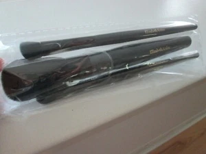 Elizabeth Arden Makeup Brush Set ~ 3 Piece ~ Makeup Brushes ~ Brand New ~ NICE - Picture 1 of 6