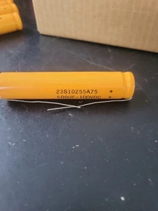 23S10255A75 500 uF 100 VDC D74273 85 C 7408 L Condensatori elettrolitici assiali - Foto 1 di 5