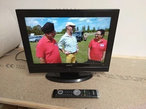 Sanyo CE19LD95-B 19" LED TV Monitor 720p HDMI Scart , RGB + Remote Free P&P - Picture 1 of 7