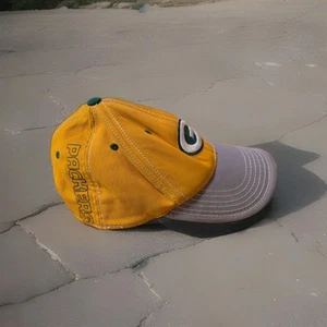 Green Bay Packers NFL Reebok On Field Mens Hat OSFA Yellow Gold Baseball Cap - Picture 1 of 7