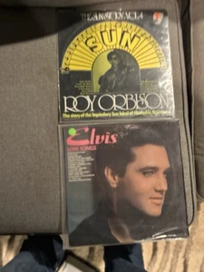 Two Still Factory Sealed Albums Elvis And Roy Orbison - Picture 1 of 2