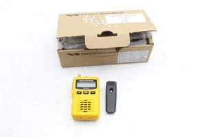 VERTEX STANDARD EVX-S24 TWO-WAY DIGITAL RADIO E5693 - Afbeelding 1 van 11