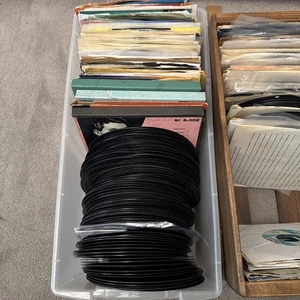 250+ Vinyl 7" Single 45 rpm record lot Rock, Country, Jazz, Oldies, More G-NM - Picture 1 of 7