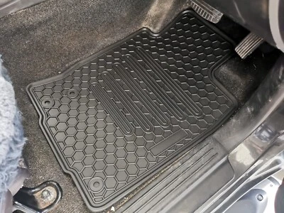 Rugged Rubber Floor Mats Tailored for Mitsubishi Triton 2006-23 Odouless  - image 1 of 4