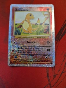 Pokemon TCG - Charmander - 70/110 - Reverse Holo Legendary -RARE MISPRINT LINE - Picture 1 of 8