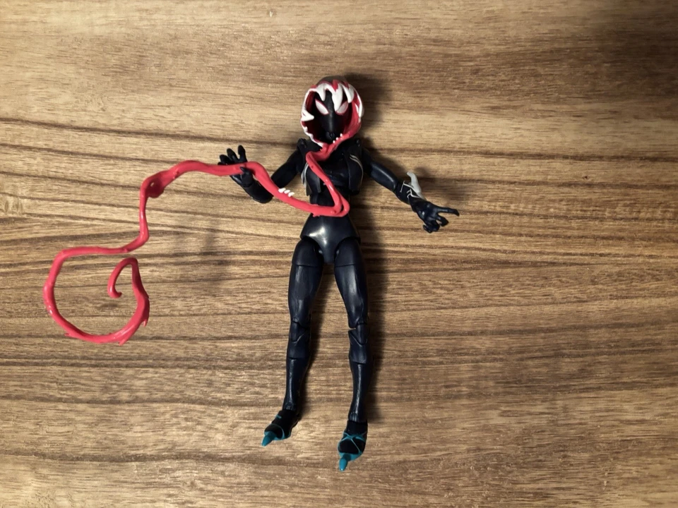 Hasbro Marvel Legends Ghost-Spider Gwenom 6” Figure Venompool Wave No BAF-Loose Foto 1 de 1