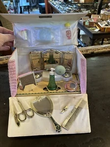 Rare Pink Vintage Little Miss Hasbro Cosmetic Makeup Vanity Girls Play-set Kit - Picture 1 of 14