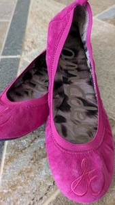 SAM EDELMAN FUCSIA SUEDE LEATHER BALLET FLATS SILK INSOLE AND LOGO SZ 9.5 - Picture 1 of 9
