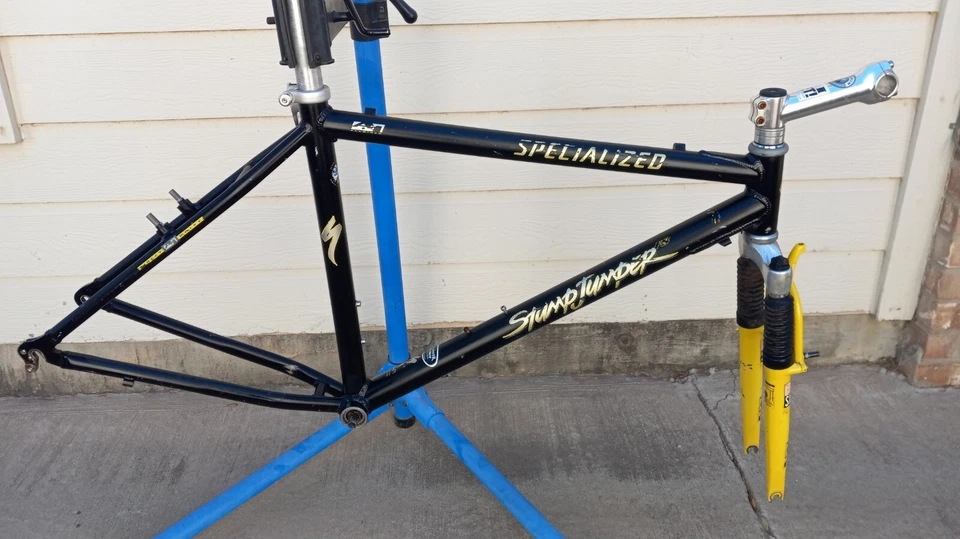 Vintage Specialized Stumpjumper FS Mountain Bike Quadro de Substituição - Imagem 1 de 4