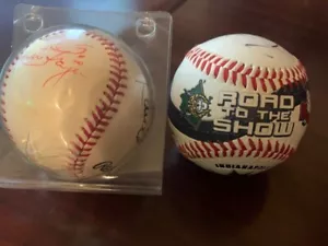 Indianapolis Indians baseballs signed by Rowdie (mascot) and 2 players - Picture 1 of 6