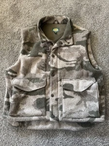 Cabelas Vest Mens XL Camo Wool Blend Outdoor Hunting Full Zip Jacket Outfitter - Picture 1 of 8