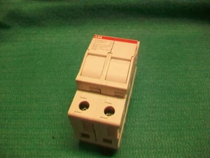 SOPORTE FUSIBLES ABB E 92/30 CC 4248-4 IP20 - Imagen 1 de 8