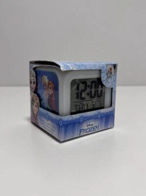 RELOJ DIGITAL DISNEY FROZEN Movie Cube ELSA ANNA OLAF hora y fecha NUEVO Foto 1 de 4