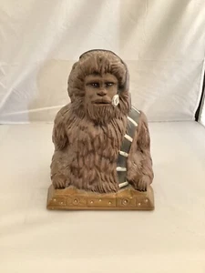 Star Wars Chewbacca Bust - Picture 1 of 8