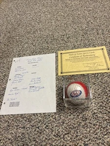 Balón y estuche firmados por el equipo de la temporada inaugural de los Philadelphia Phillies 2004, certificado de autenticidad - Imagen 1 de 24
